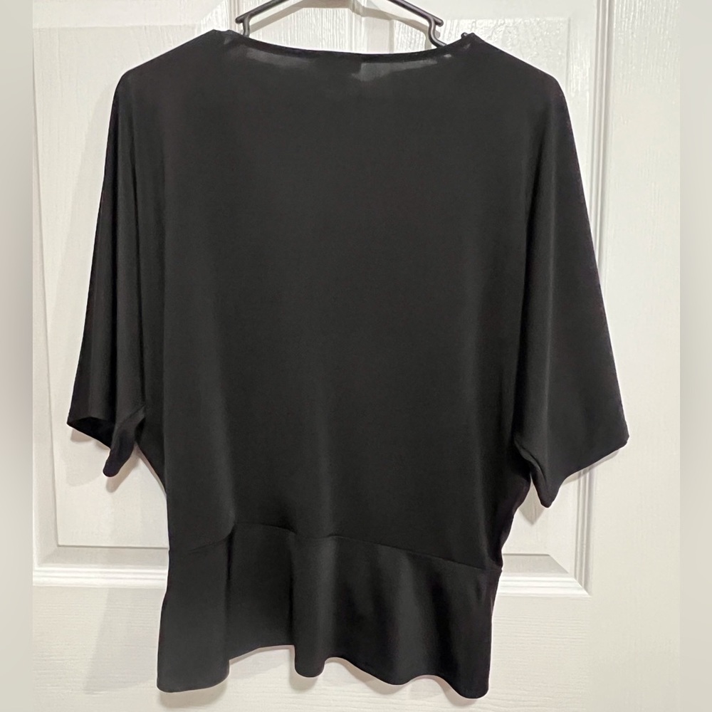 Express Black V-Neck Blouse with a loose rouge in front at waist Size Small - Picture 2 of 4